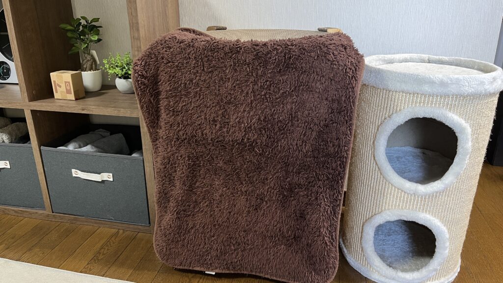 猫壱 バリバリボウルタワー XL 使ってみた 感想 レビュー 寝床 爪とぎ 夏 冬